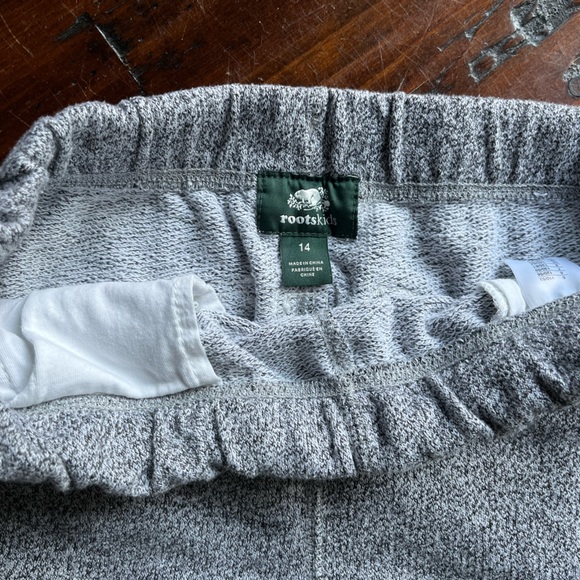 GIrls Roots salt and pepper shorts - Picture 3 of 3